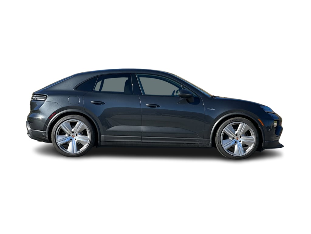 Thumbnail: 2025 Porsche Macan - 19