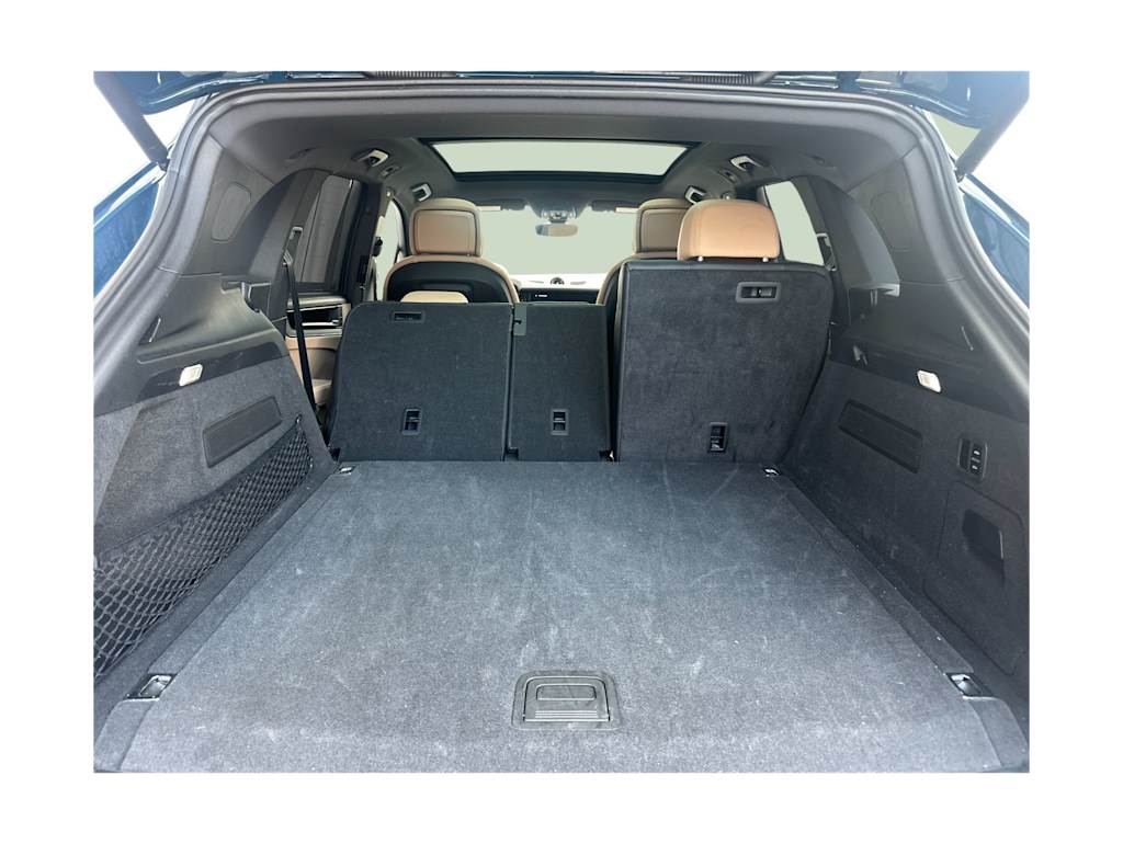 Thumbnail: 2025 Porsche Cayenne - 16