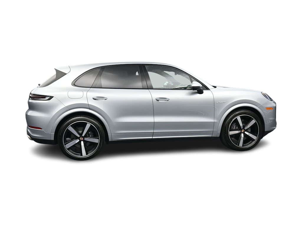 Thumbnail: 2026 Porsche Cayenne - 30