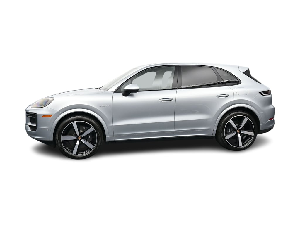 Thumbnail: 2026 Porsche Cayenne - 3