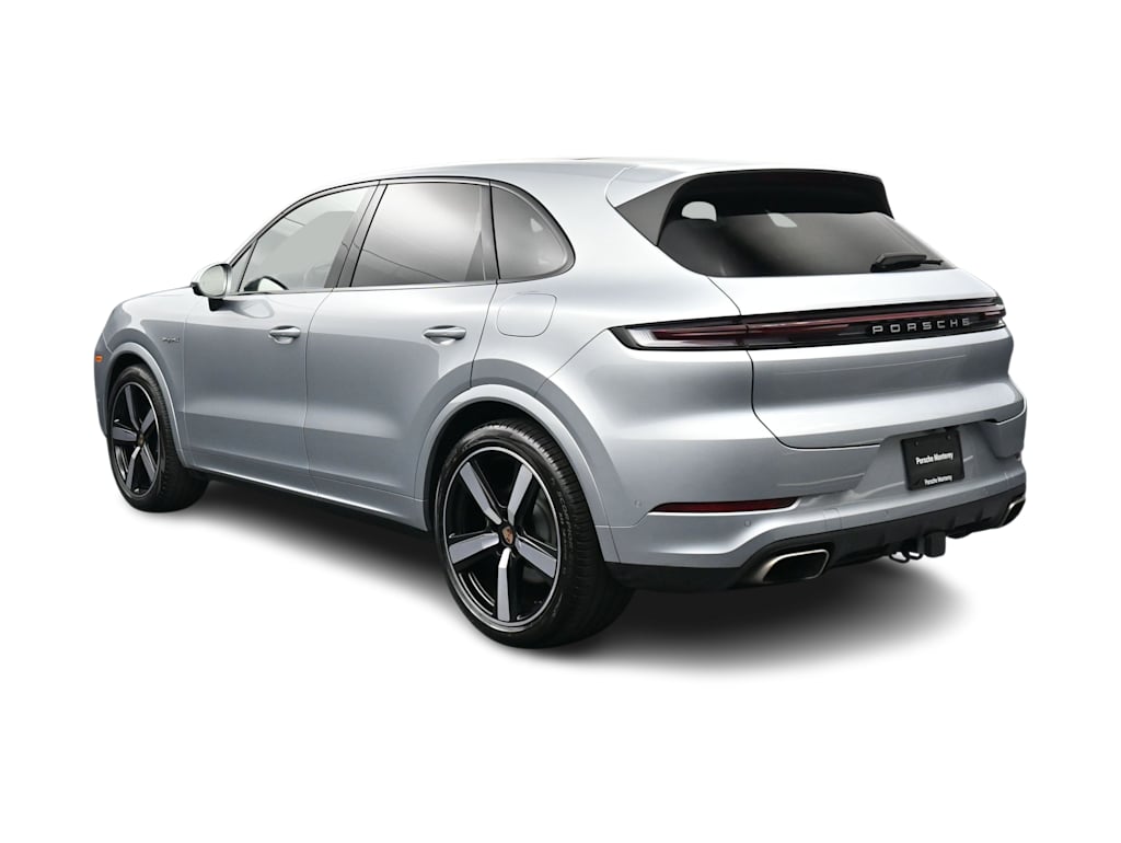 Thumbnail: 2026 Porsche Cayenne - 4