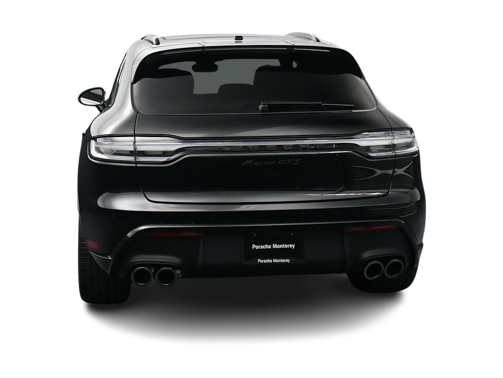 Thumbnail: 2026 Porsche Macan - 5