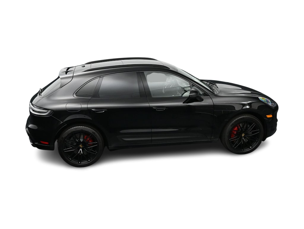 Thumbnail: 2026 Porsche Macan - 35