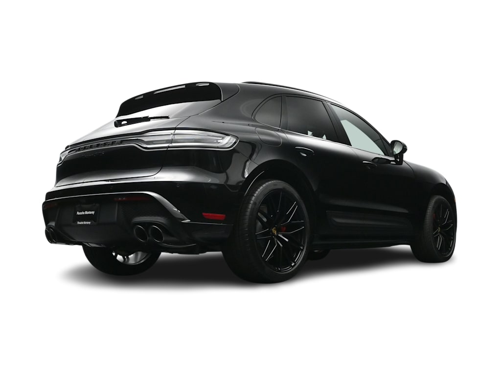 Thumbnail: 2026 Porsche Macan - 41