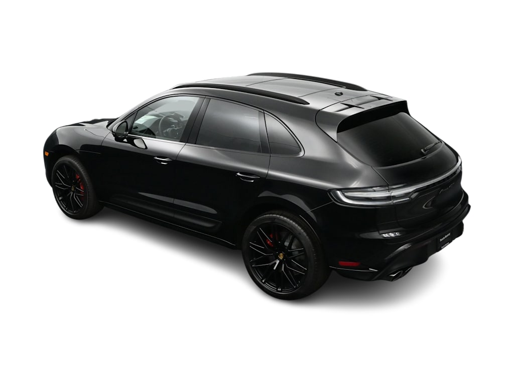 Thumbnail: 2026 Porsche Macan - 31