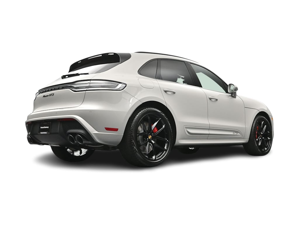 Thumbnail: 2026 Porsche Macan - 40