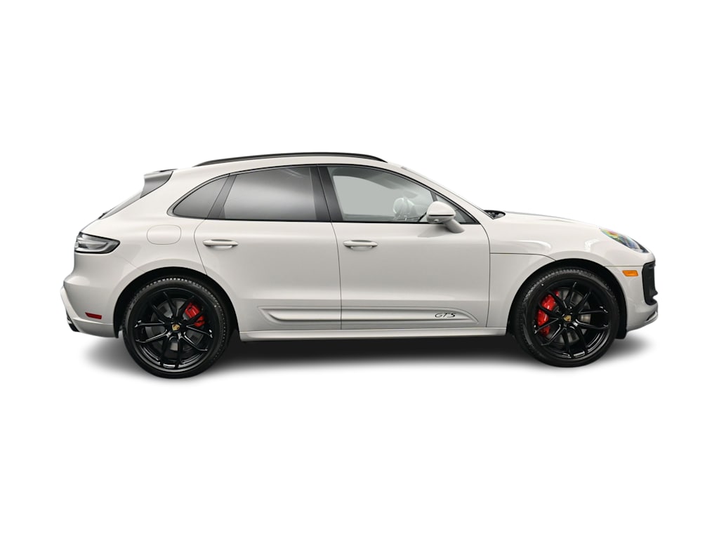 Thumbnail: 2026 Porsche Macan - 26