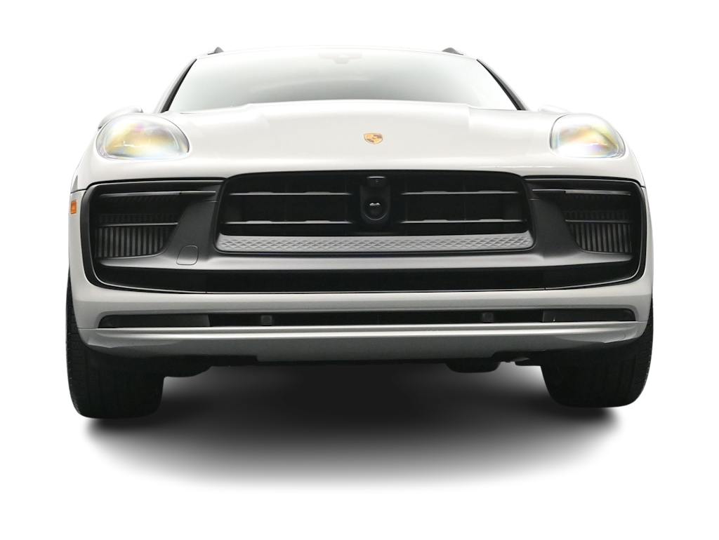 Thumbnail: 2026 Porsche Macan - 44