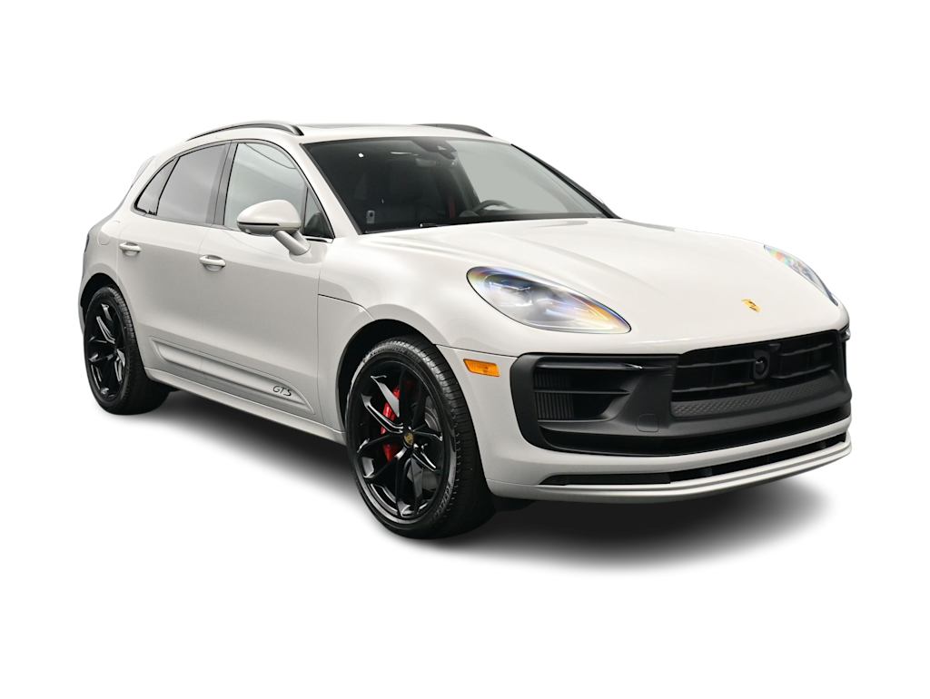 Thumbnail: 2026 Porsche Macan - 27