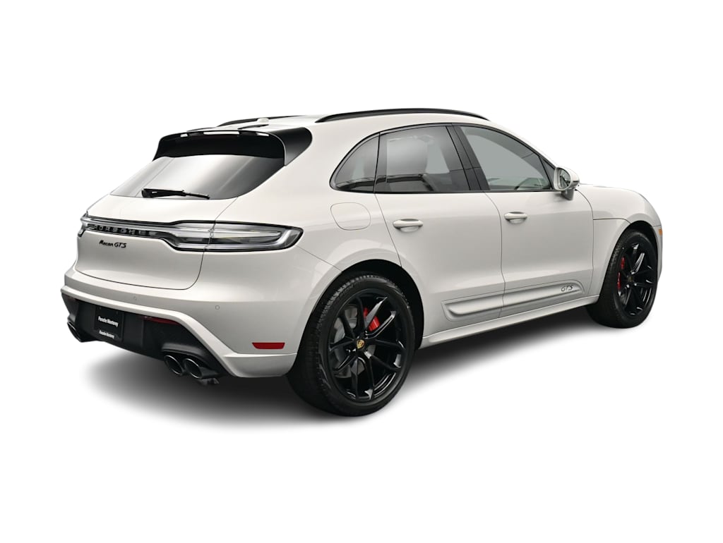 Thumbnail: 2026 Porsche Macan - 25