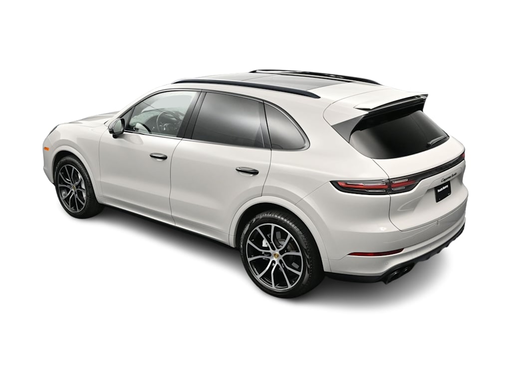 Thumbnail: 2021 Porsche Cayenne - 30