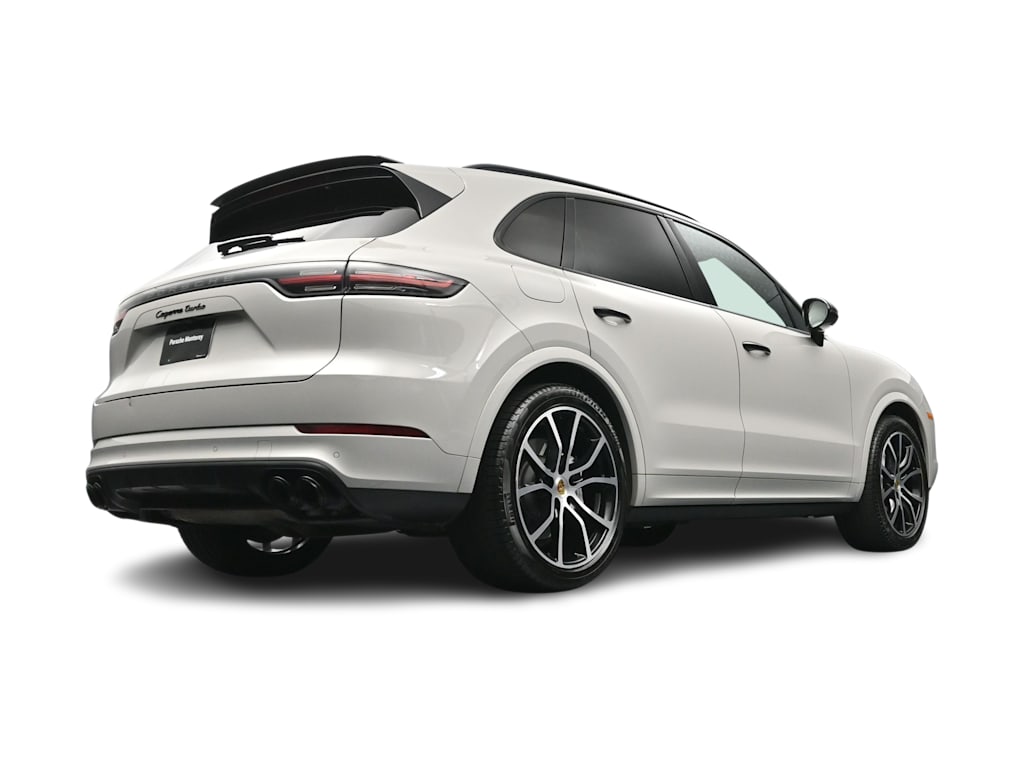 Thumbnail: 2021 Porsche Cayenne - 40