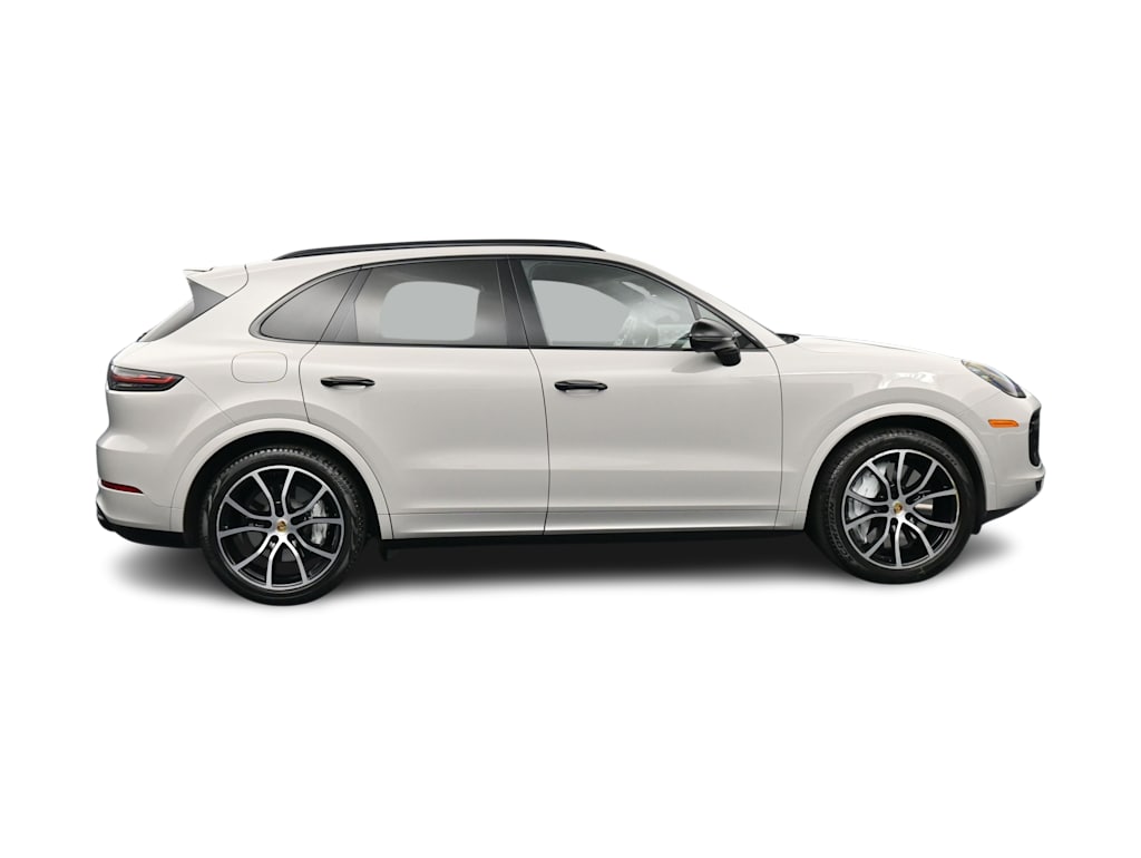 Thumbnail: 2021 Porsche Cayenne - 27