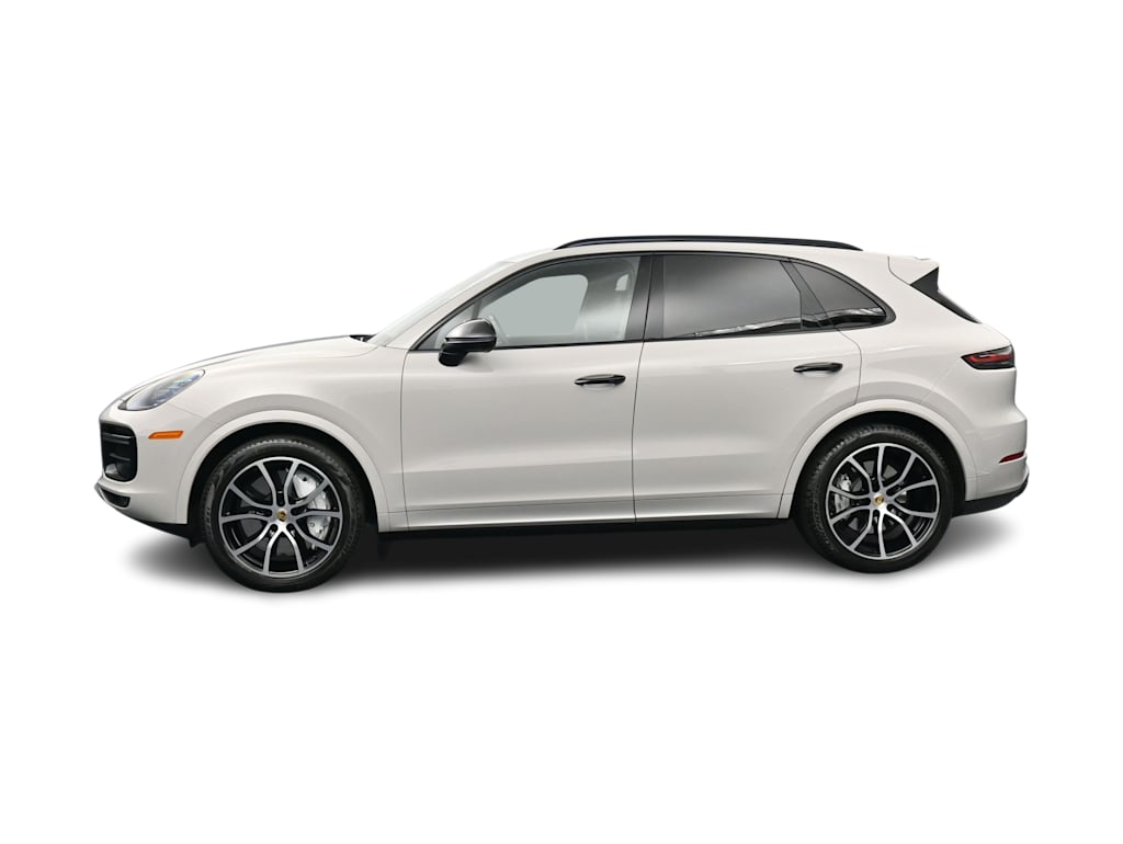 Thumbnail: 2021 Porsche Cayenne - 3