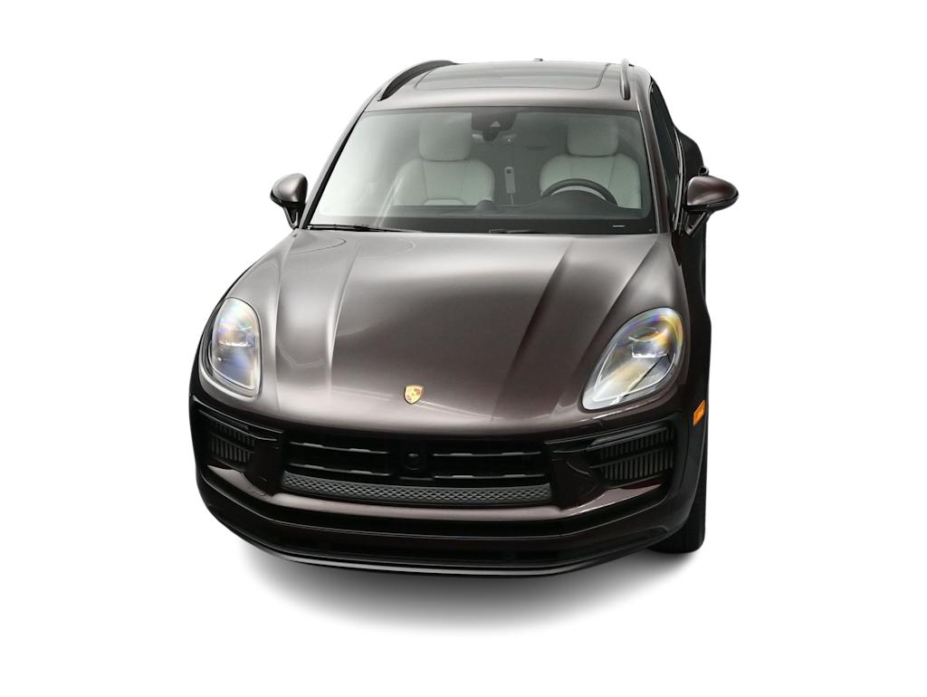 Thumbnail: 2026 Porsche Macan - 37