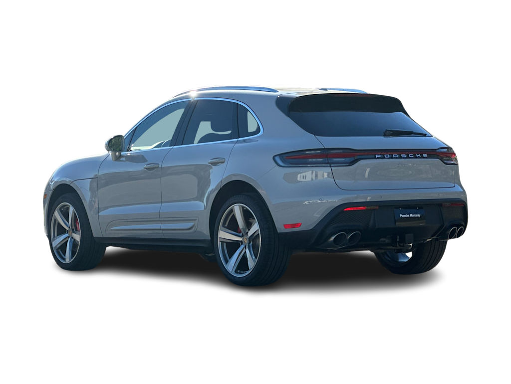 Thumbnail: 2026 Porsche Macan - 4