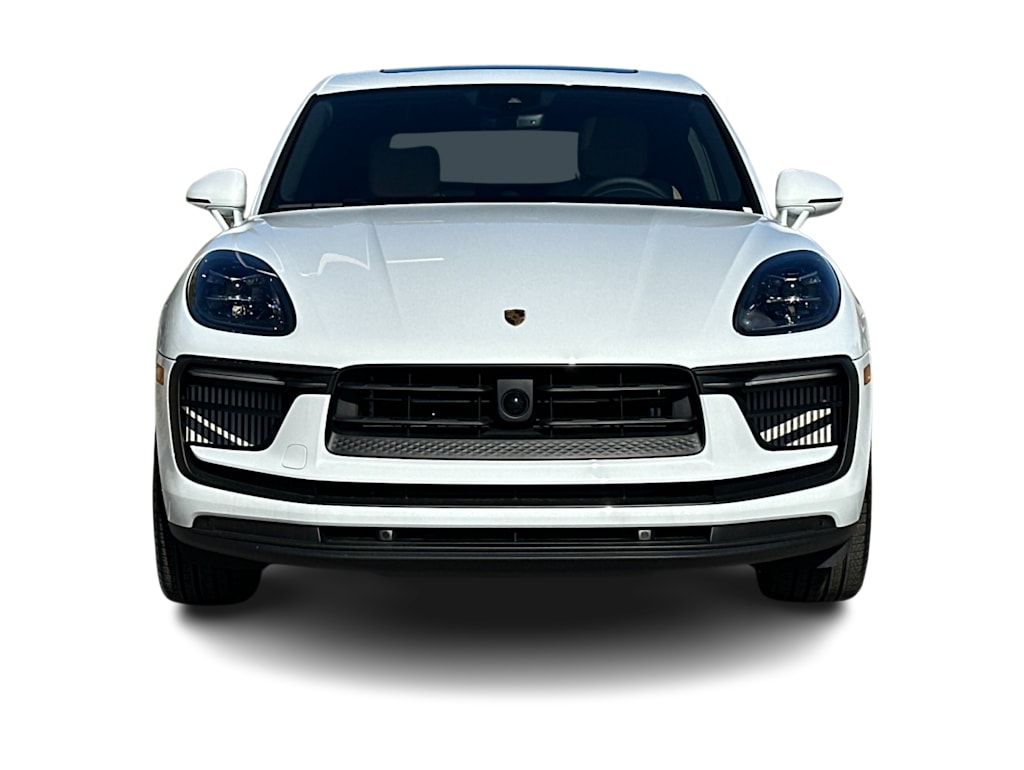 Thumbnail: 2026 Porsche Macan - 21