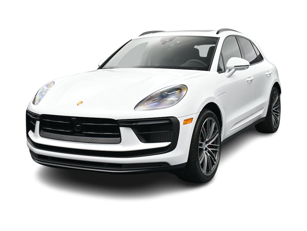 Thumbnail: 2026 Porsche Macan - 27