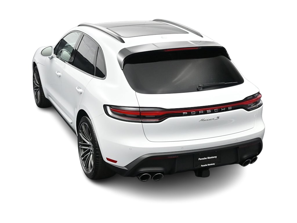 Thumbnail: 2026 Porsche Macan - 30