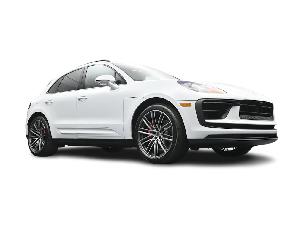 Thumbnail: 2026 Porsche Macan - 42