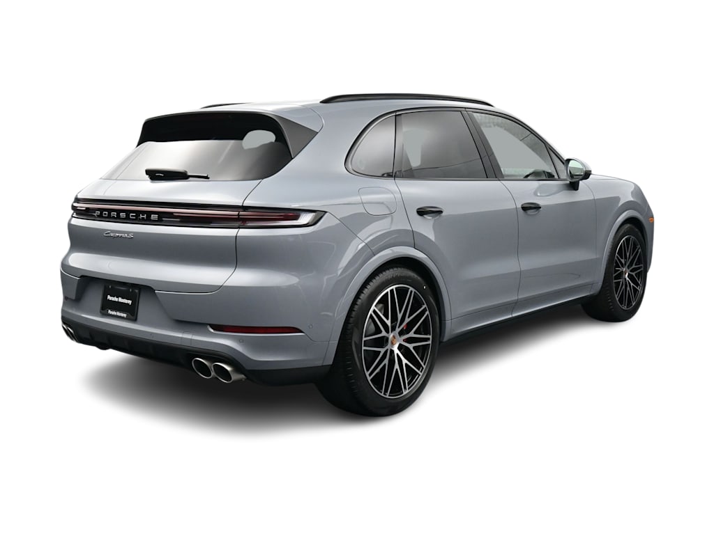 Thumbnail: 2026 Porsche Cayenne - 25