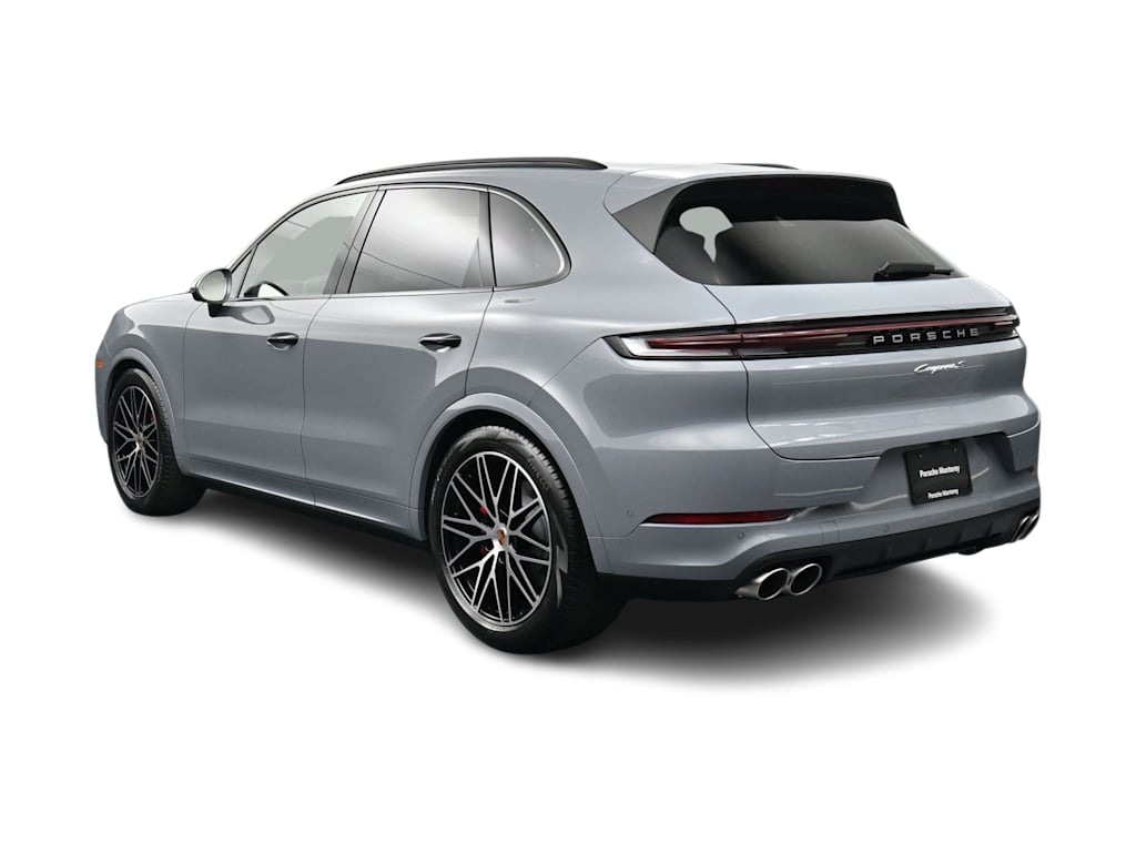 Thumbnail: 2026 Porsche Cayenne - 4
