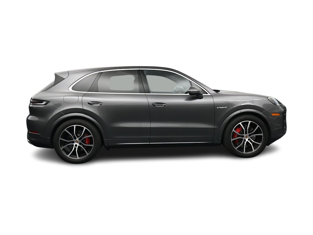Thumbnail: 2026 Porsche Cayenne - 26