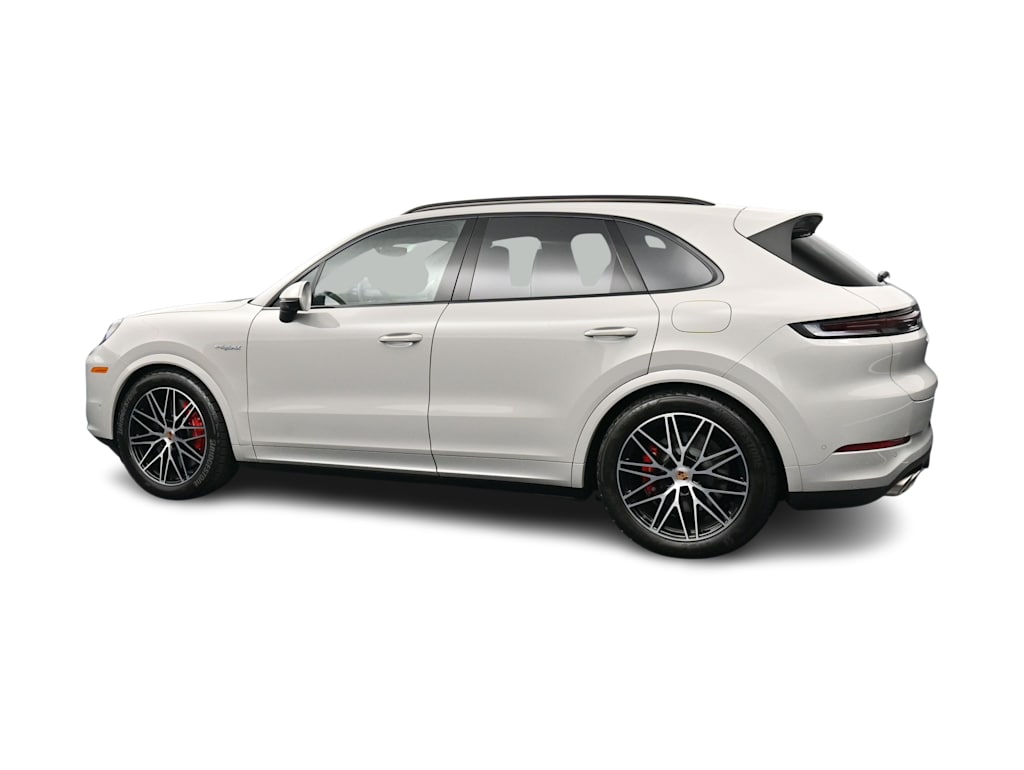Thumbnail: 2026 Porsche Cayenne - 17