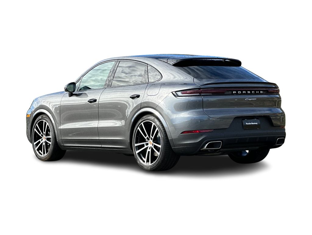 Thumbnail: 2026 Porsche Cayenne - 4