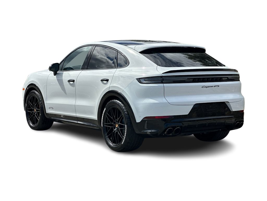 Thumbnail: 2026 Porsche Cayenne - 4