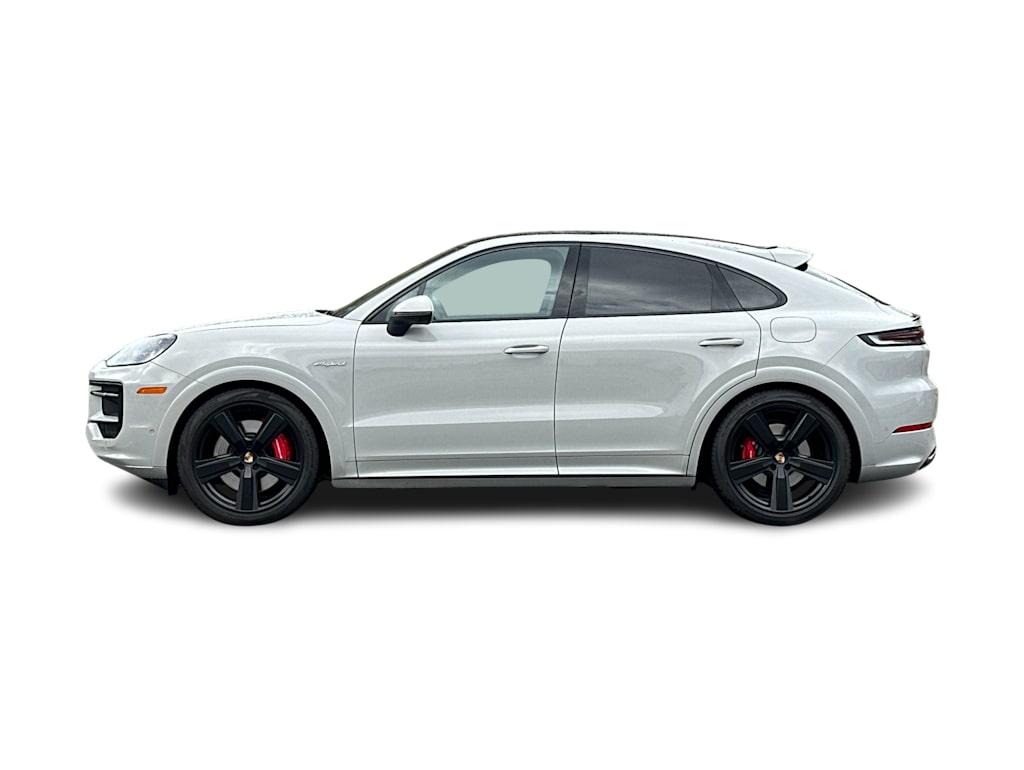 Thumbnail: 2025 Porsche Cayenne - 3