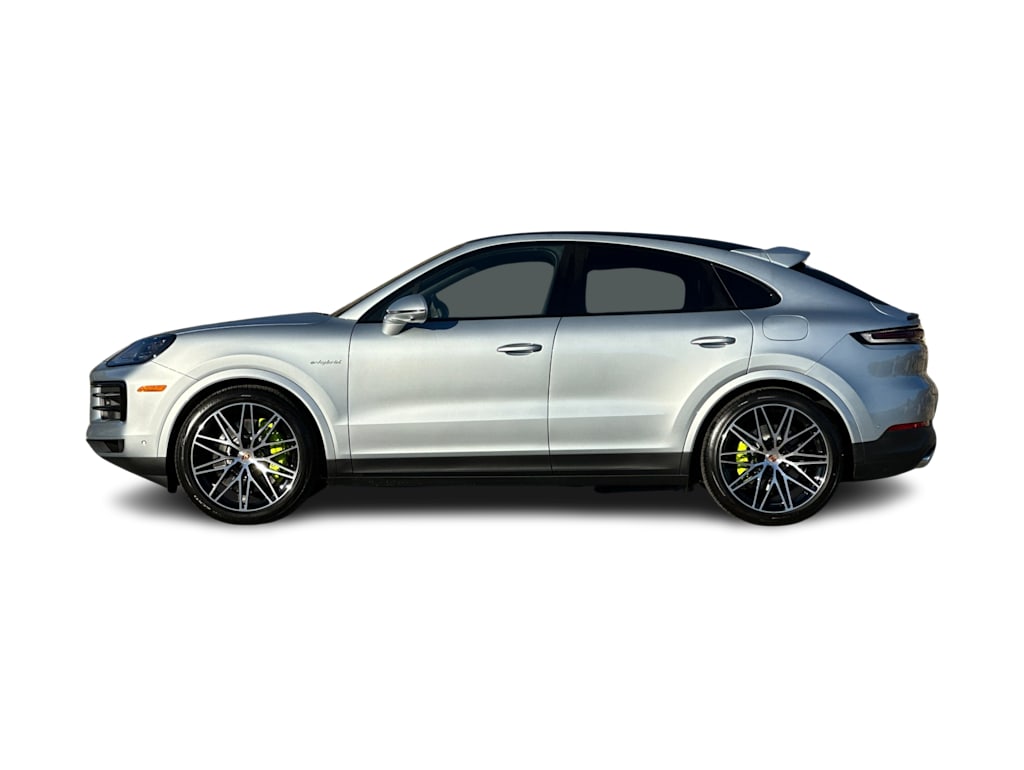 Thumbnail: 2026 Porsche Cayenne - 3