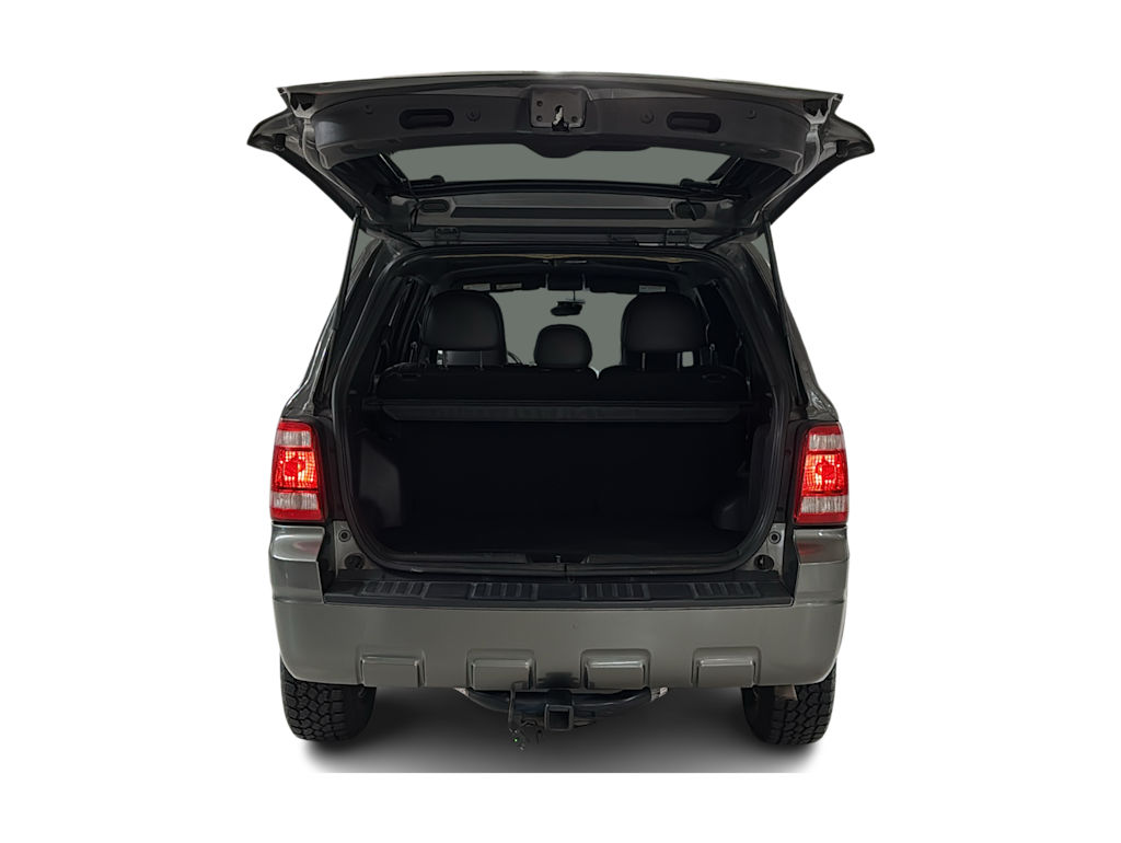 Thumbnail: 2011 Ford Escape - 18