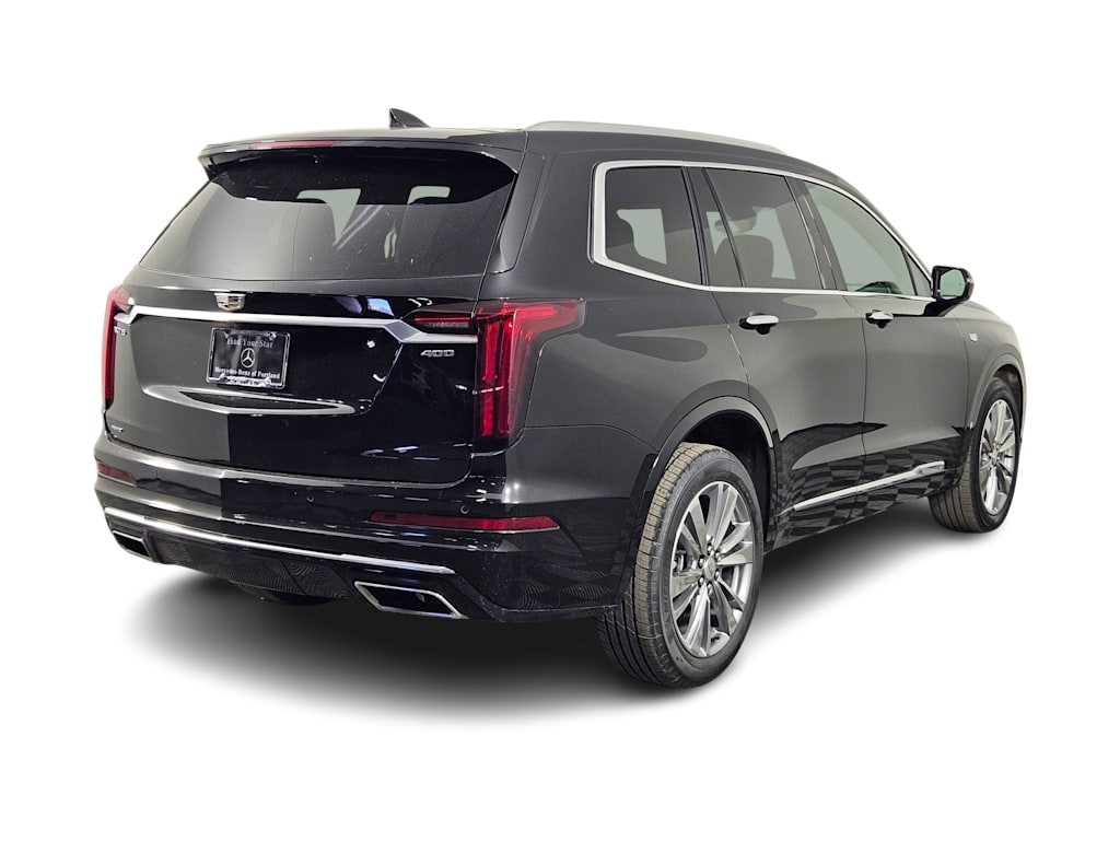 Thumbnail: 2023 Cadillac XT6 - 21