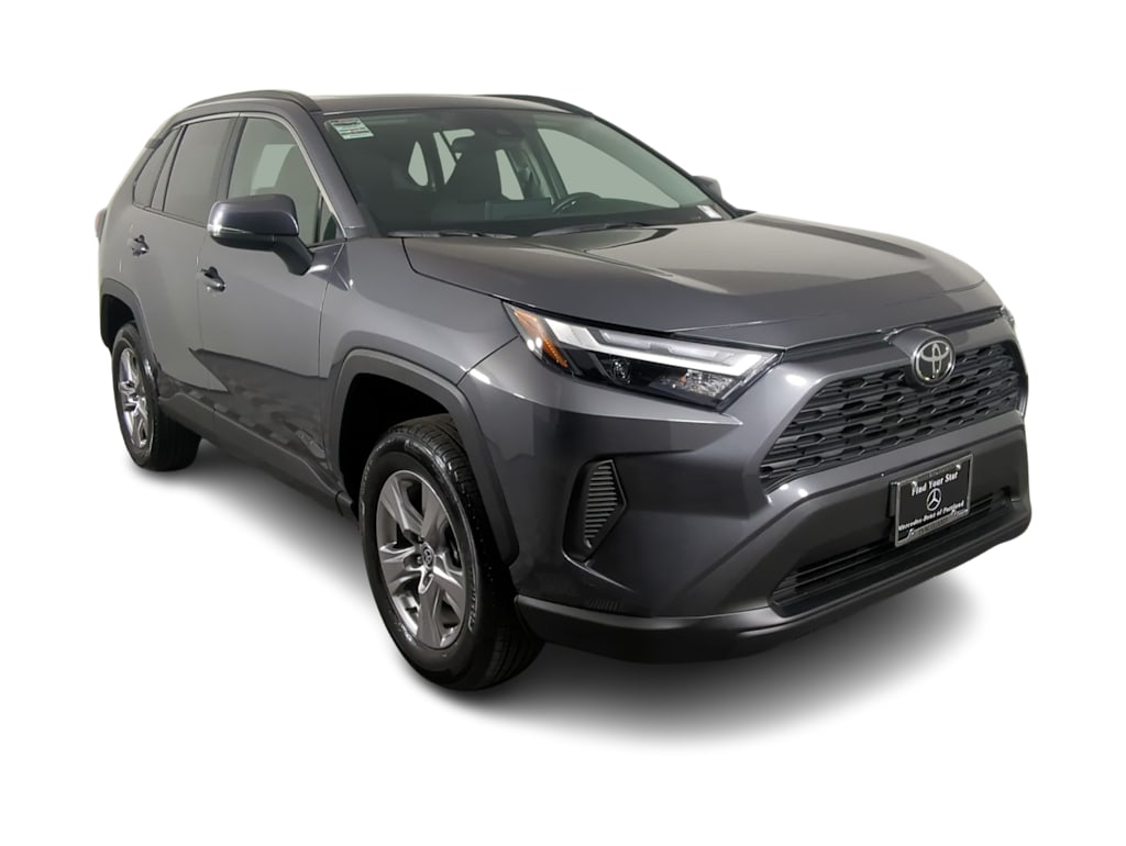 2023 Toyota RAV4 XLE 42