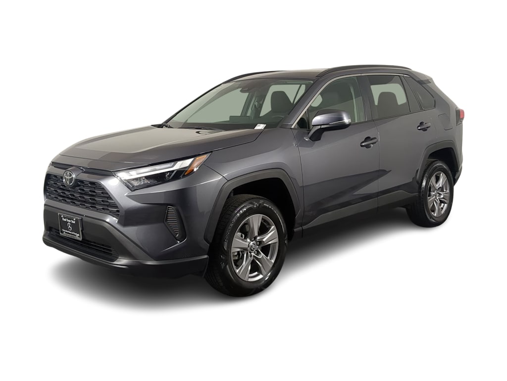 2023 Toyota RAV4 XLE 33