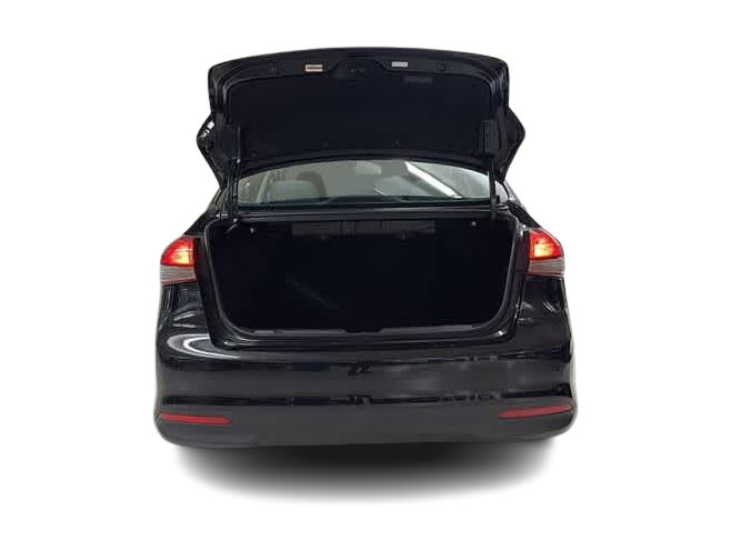 Thumbnail: 2017 Kia Forte - 32