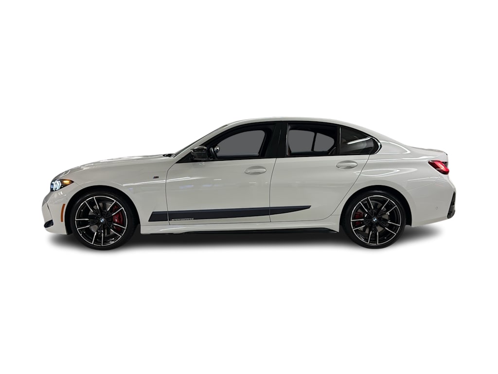 Thumbnail: 2024 BMW 3 Series - 3