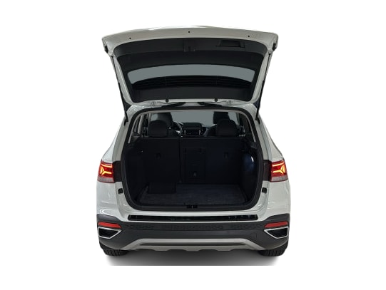 Thumbnail: 2024 Volkswagen Taos - 18