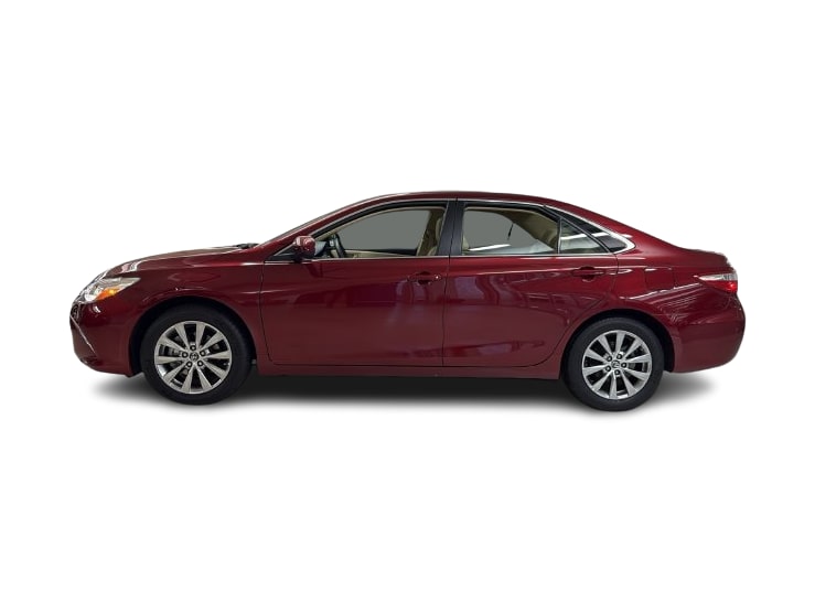 Thumbnail: 2017 Toyota Camry - 3