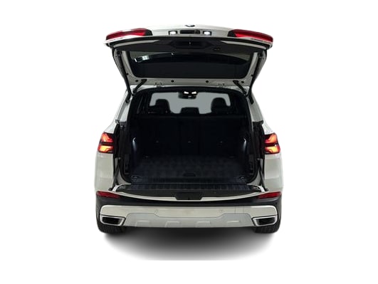 Thumbnail: 2024 BMW X5 - 18