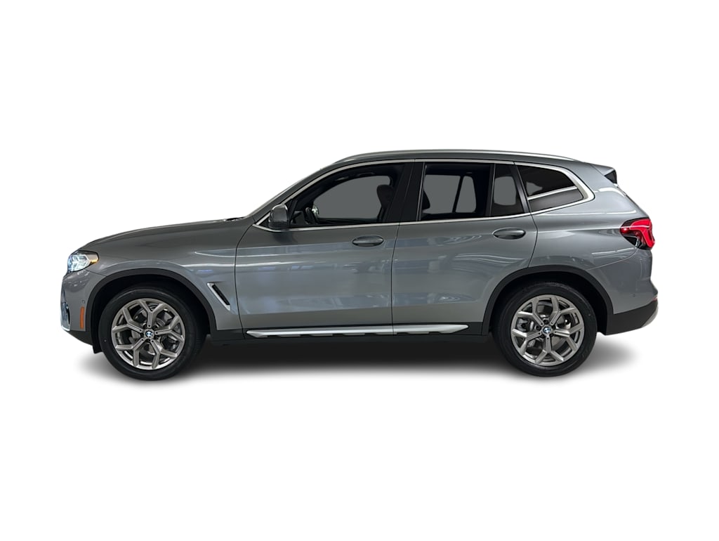 Thumbnail: 2023 BMW X3 - 3