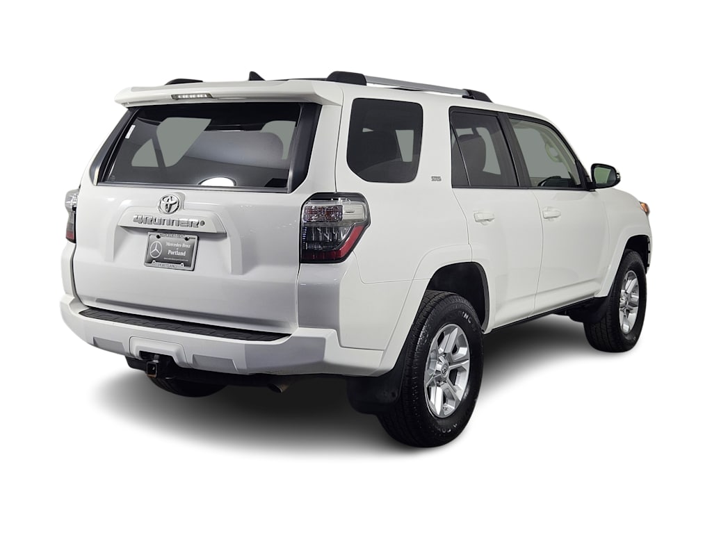 2019 Toyota 4Runner SR5 19