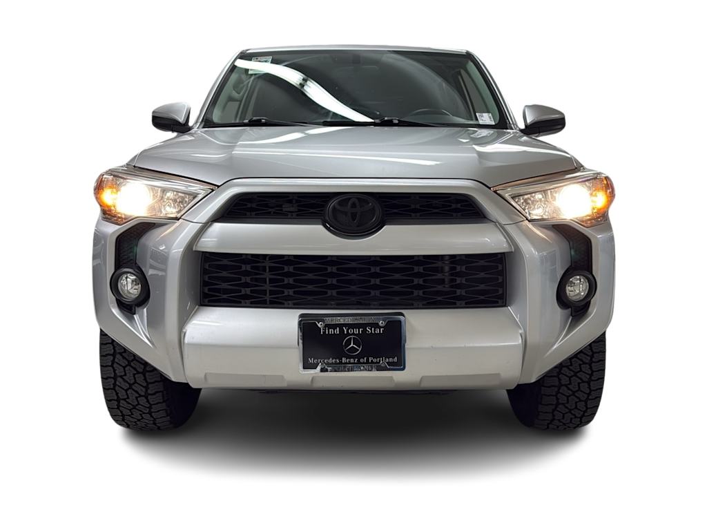 Thumbnail: 2018 Toyota 4Runner - 6