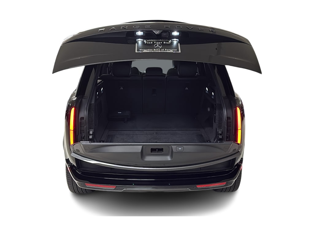 Thumbnail: 2025 Land Rover Range Rover - 14