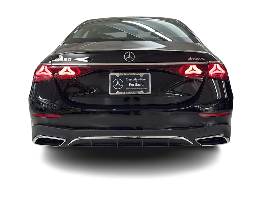 Thumbnail: 2026 Mercedes-Benz E-Class - 5