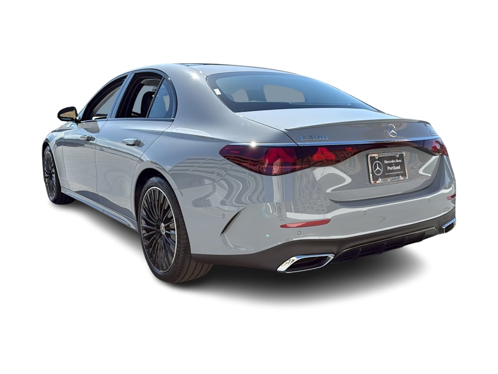 Thumbnail: 2026 Mercedes-Benz E-Class - 4