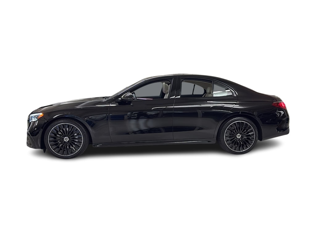 Thumbnail: 2026 Mercedes-Benz E-Class - 3