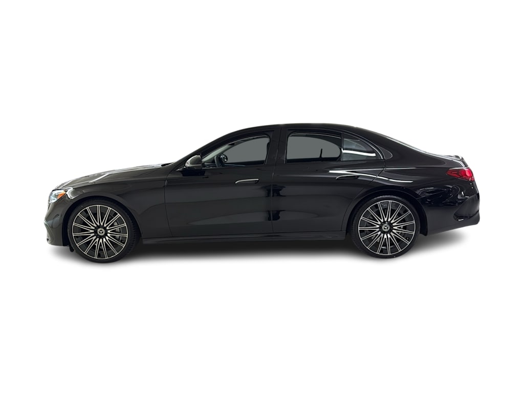 Thumbnail: 2026 Mercedes-Benz E-Class - 3
