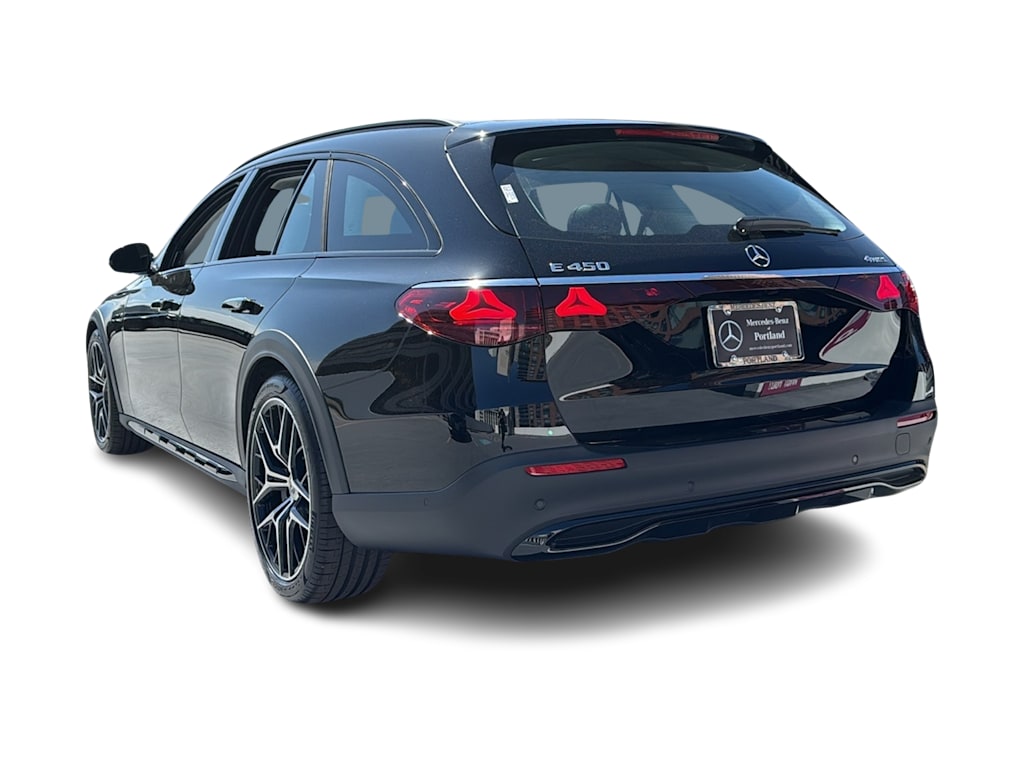 Thumbnail: 2026 Mercedes-Benz E-Class - 4